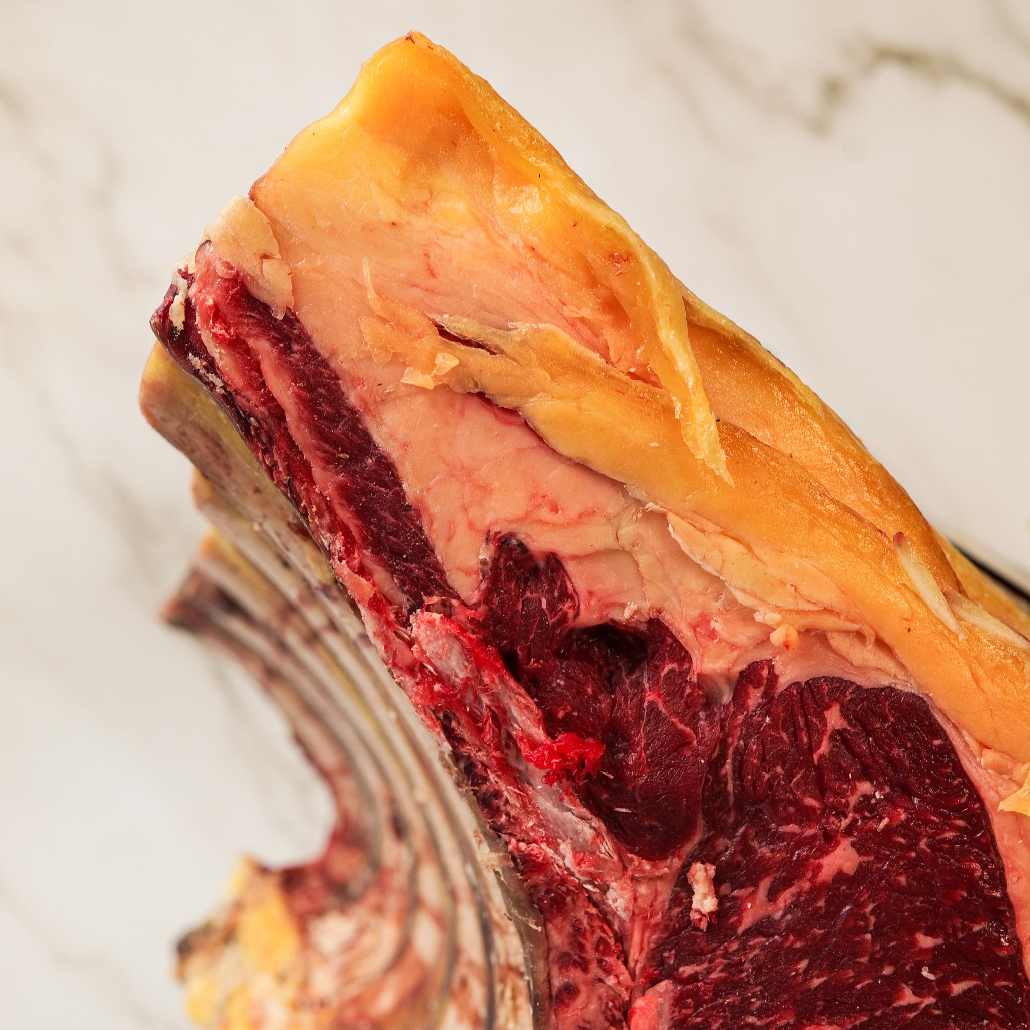 Wagyu Iberico – Lombo Intero con Osso (Carré)